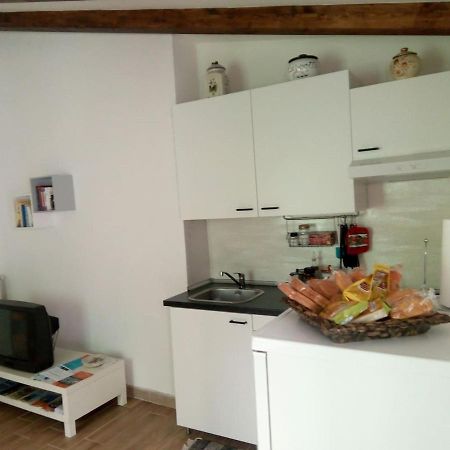 Apartment Maison De Marina Piano di Follo Exteriör bild